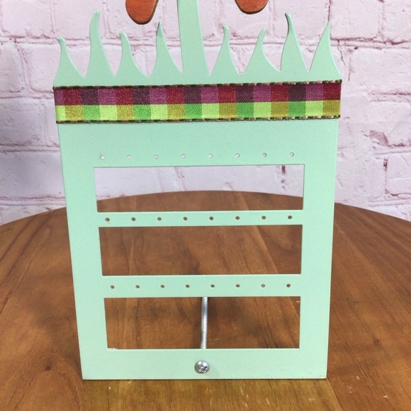 Vintage Hand Crafted Earring Holder - Picture 3 of 5